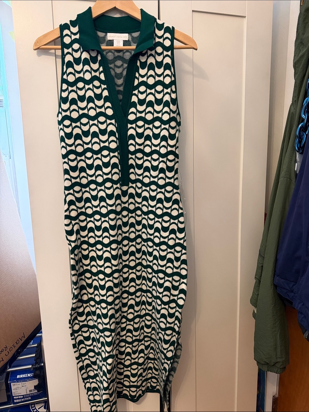 House of Harlow 1960 Sleeveless Green and White Patterned Knit Dress